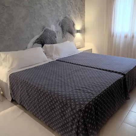 Es Baulo Petit Aparthotel Can Picafort (Mallorca)