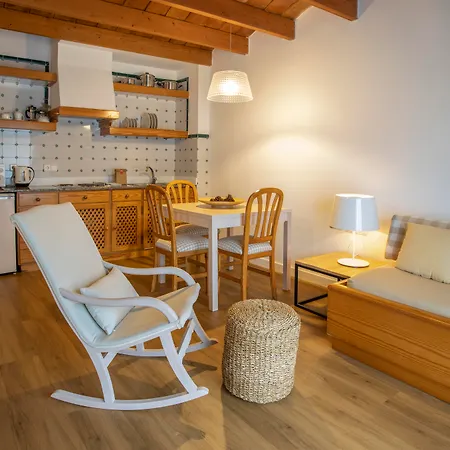 Aparthotel Es Baulo Petit 4*