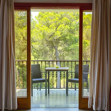 Es Baulo Petit Aparthotel 4*